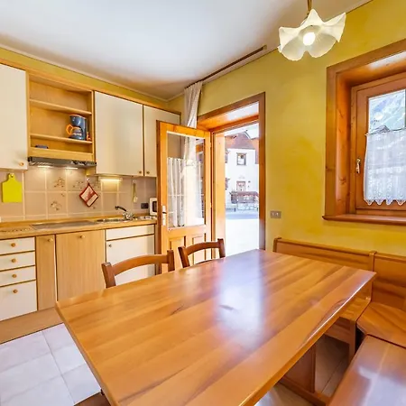 La Nuvola Apartment *